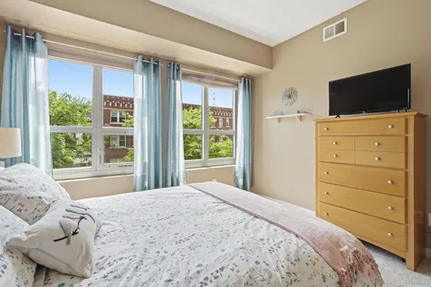 929 Portland Avenue Minneapolis MN 55404