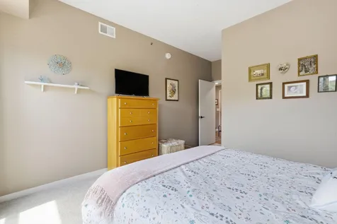 929 Portland Avenue Minneapolis MN 55404