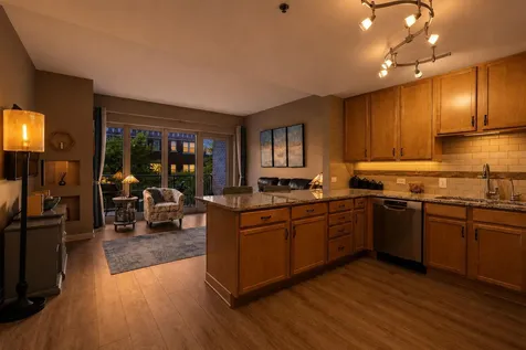 929 Portland Avenue Minneapolis MN 55404