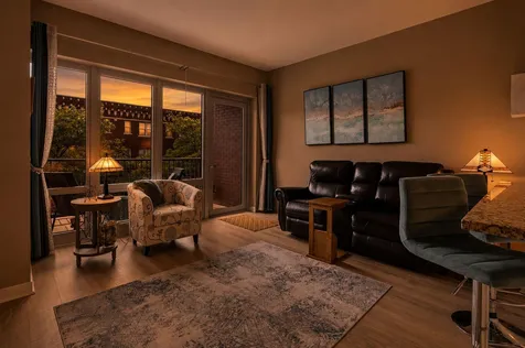 929 Portland Avenue Minneapolis MN 55404