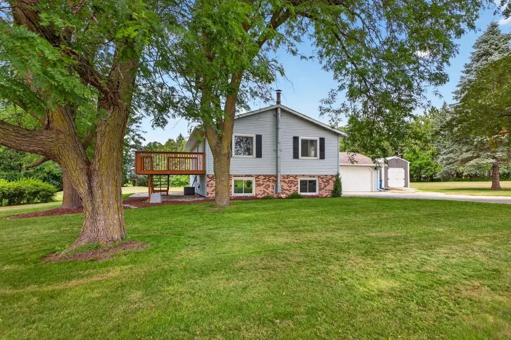 22602 617th Street Mantorville MN 55955