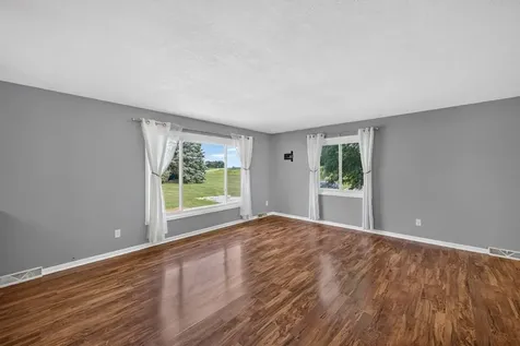 22602 617th Street Mantorville MN 55955