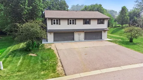 16870 Glencoe Avenue Lakeville MN 55044