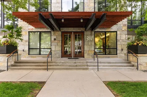 301 Kenwood Parkway Minneapolis MN 55403