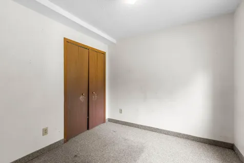 16884 Glencoe Avenue Lakeville MN 55044