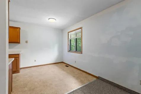 16884 Glencoe Avenue Lakeville MN 55044