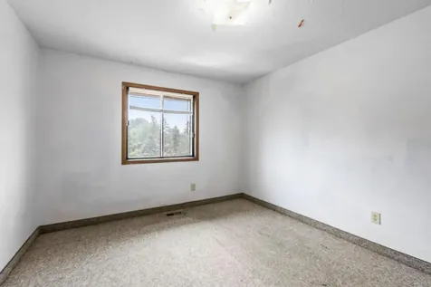 16884 Glencoe Avenue Lakeville MN 55044