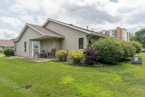 1355 Adams Street Mankato MN 56001