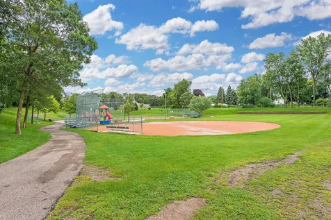 3104 Silver Lake Road NE Saint Anthony MN 55418