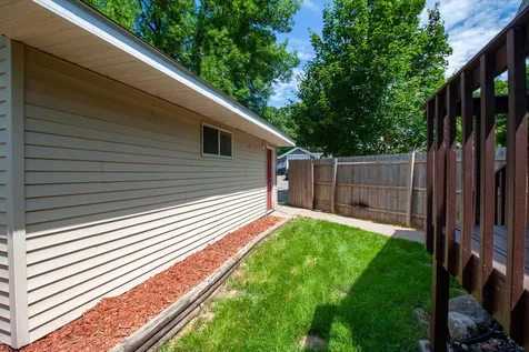 102 W Beech Avenue W Fergus Falls MN 56537
