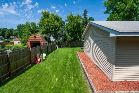 102 W Beech Avenue W Fergus Falls MN 56537