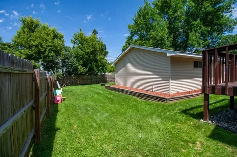 102 W Beech Avenue W Fergus Falls MN 56537