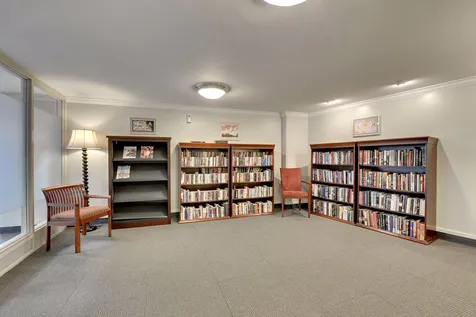 66 9th Street E Saint Paul MN 55101