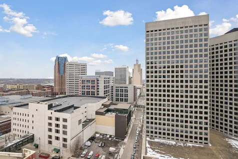 66 9th Street E Saint Paul MN 55101