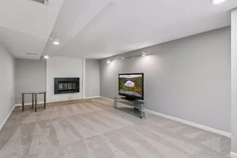 6625 Wyoming Avenue N Brooklyn Park MN 55428