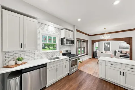 4100 Vera Cruz Avenue N Robbinsdale MN 55422