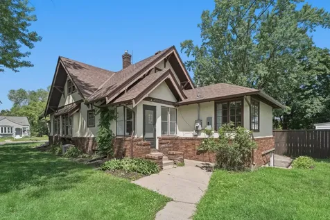 4100 Vera Cruz Avenue N Robbinsdale MN 55422