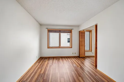 3058 Lake Shore Drive Minneapolis MN 55416