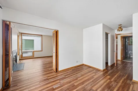3058 Lake Shore Drive Minneapolis MN 55416