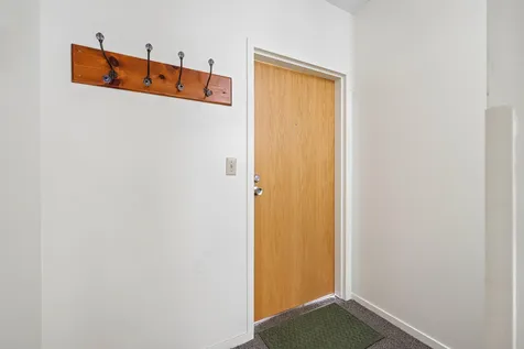 3058 Lake Shore Drive Minneapolis MN 55416