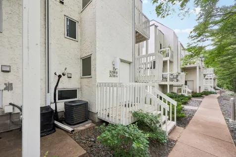 3058 Lake Shore Drive Minneapolis MN 55416