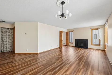 3058 Lake Shore Drive Minneapolis MN 55416