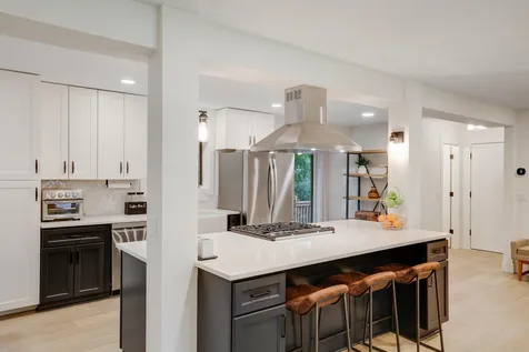 15801 Day Place Minnetonka MN 55345