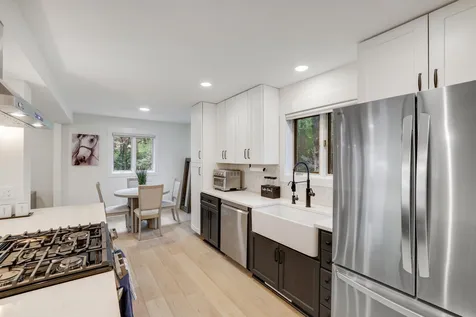 15801 Day Place Minnetonka MN 55345