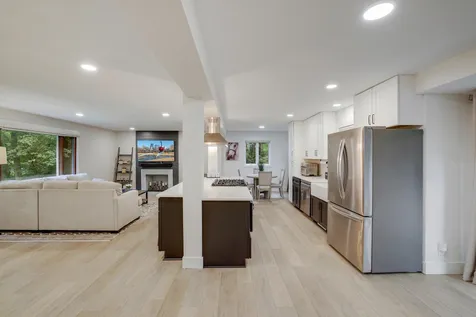 15801 Day Place Minnetonka MN 55345