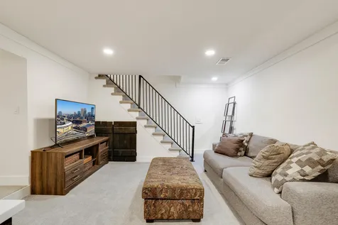 15801 Day Place Minnetonka MN 55345