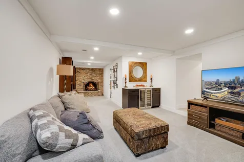 15801 Day Place Minnetonka MN 55345