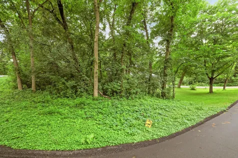15801 Day Place Minnetonka MN 55345