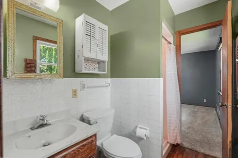2480 14th Avenue E North Saint Paul MN 55109