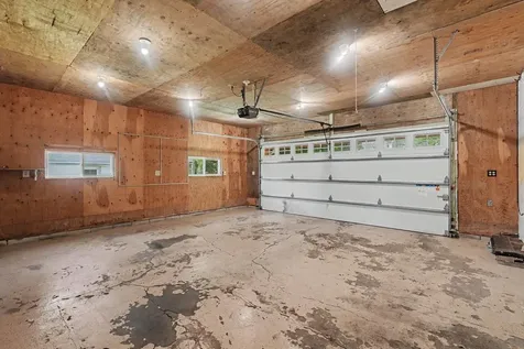 2480 14th Avenue E North Saint Paul MN 55109