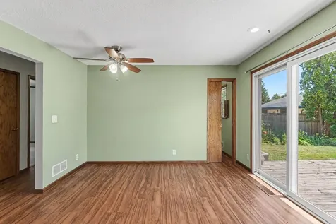 2480 14th Avenue E North Saint Paul MN 55109