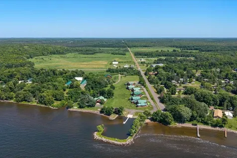 33176 170th Lane #15 Isle MN 56342