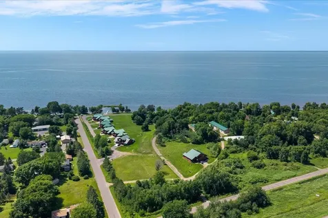 33176 170th Lane #15 Isle MN 56342