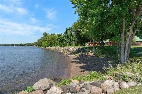 33176 170th Lane #15 Isle MN 56342