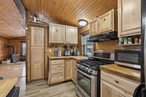 41 Bowman Street Stewart MN 55385