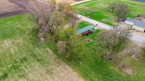 41 Bowman Street Stewart MN 55385