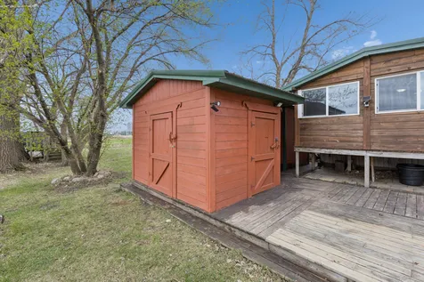41 Bowman Street Stewart MN 55385