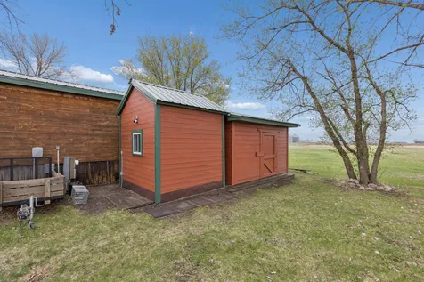 41 Bowman Street Stewart MN 55385