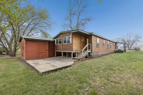 41 Bowman Street Stewart MN 55385