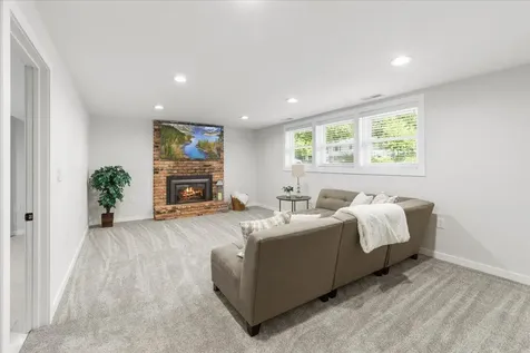 9131 Annapolis Lane N Maple Grove MN 55369