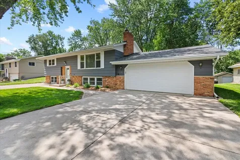 9131 Annapolis Lane N Maple Grove MN 55369