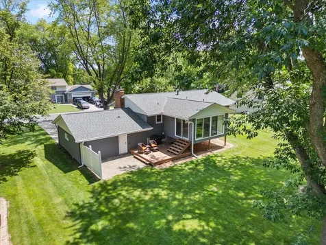9131 Annapolis Lane N Maple Grove MN 55369