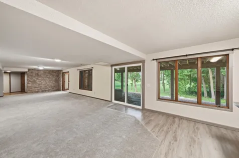 1831 Koehnen Circle Excelsior MN 55331