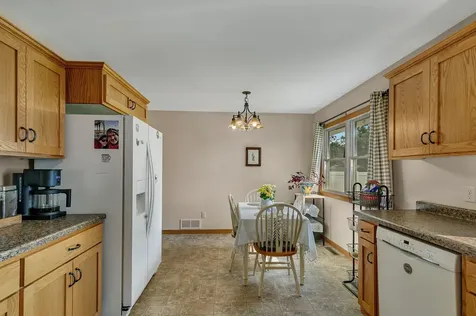 916 River Avenue S Sauk Rapids MN 56379