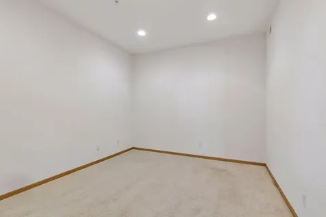 1244 County Road D E Maplewood MN 55109