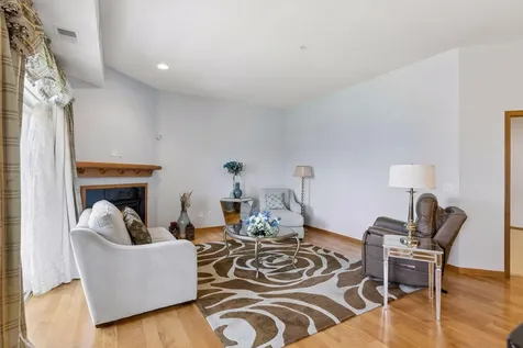 1244 County Road D E Maplewood MN 55109